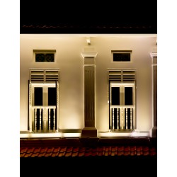 Wall Washer Sandy Black Aluminium & Glass LED Chip Cree 36 Watt 3670Lm 3000K DC24V Adjustable Beam Angle 30o IP67 L: 100 W: 6.5 