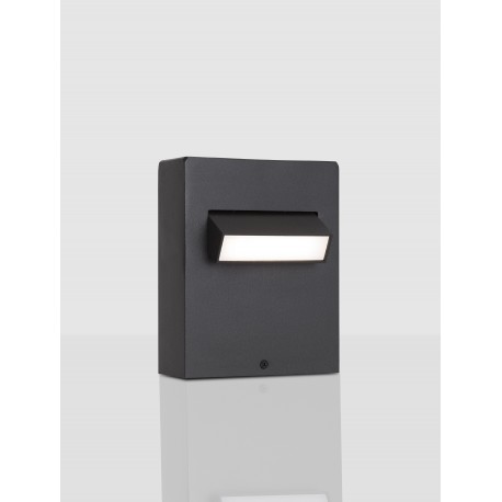 Black Aluminium & Anti-Glare Acrylic Diffuser LED 6 Watt 342Lm 3000K 100-240V IP65 L: 12 W: 7.2 H: 15 cm 