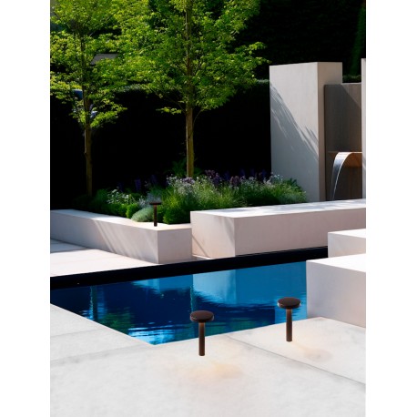 Sandy Black Aluminium & Polycarbonate LED 5Watt 100-240 Volt 402Lm 3000K IP65 Beam Angle 101° D: 11 H: 20cm 