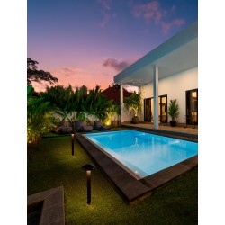 Sandy Black Aluminium & Polycarbonate LED 5Watt 100-240 Volt 424Lm 3000K IP65 Beam Angle 101° D: 11 H: 40cm 