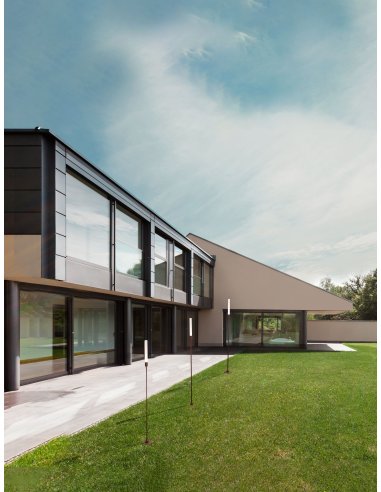 Corten Aluminium LED 4Watt 220-240Volt 195Lm 3000K IP65 Included plastic spike D: 10 W: 2.5 H: 100 cm 