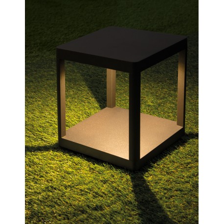 Anthracite Die-Casting Aluminium LED 8 Watt 440Lm 3000K 200-240 Volt 50Hz Beam Angle 108 O IP65 L: 18 W: 18 H: 23 cm 