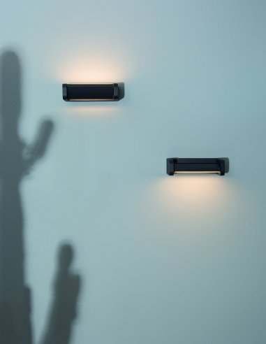 Black Die-Casting Aluminium Acrylic Diffuser LED 7 Watt 719Lm 3000K 220-240 Volt Beam Angle 150O IP54 L: 20 W: 11 H: 6 cm 