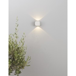 Sandy White Aluminium & Glass Cree LED 2x2 Watt 285Lm 3000K 100-240 Volt 50Hz Beam Angle 2x38o IP54 L: 5.5 W: 6.5 H: 6.5 cm Ligh