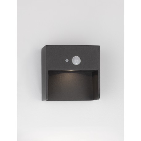 Anthracite Die-Casting Aluminium & Clear Glass LED 1 Watt 57Lm 3000K 3.7 Volt Beam Angle 54º IP65 Switch On/Off L: 11.3 W: 8.9 H